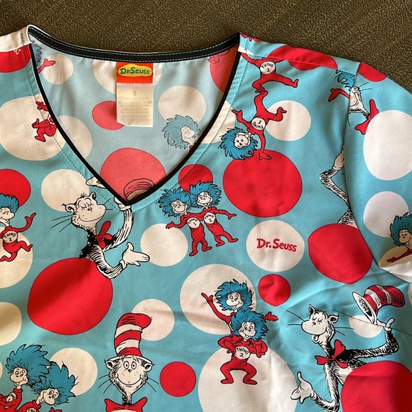 Dr. Suess Scrub Top - Picture 3 of 4